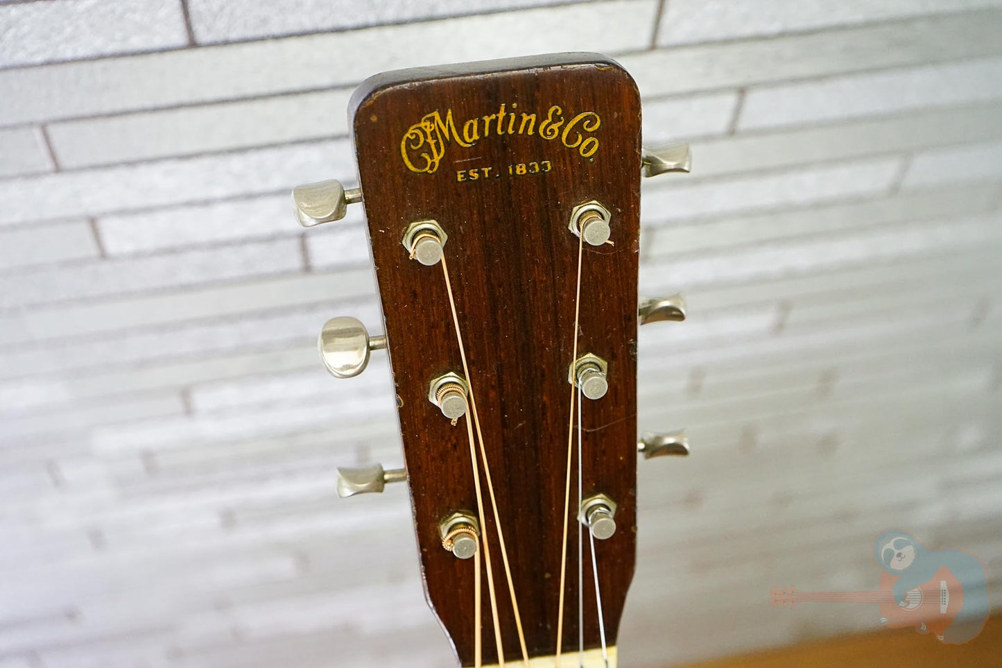 Martin D-18 Acoustic Guitar Natural Vintage 1963