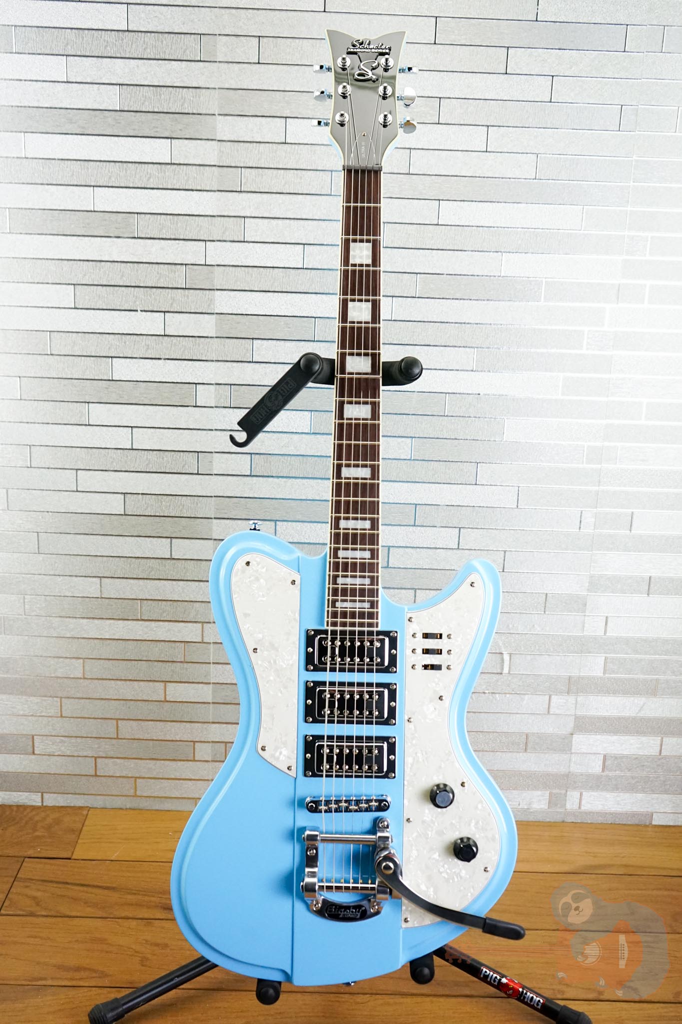 Schecter Ultra-III w/ Bigsby Tremolo Vintage Blue Electric Guitar B-Stock