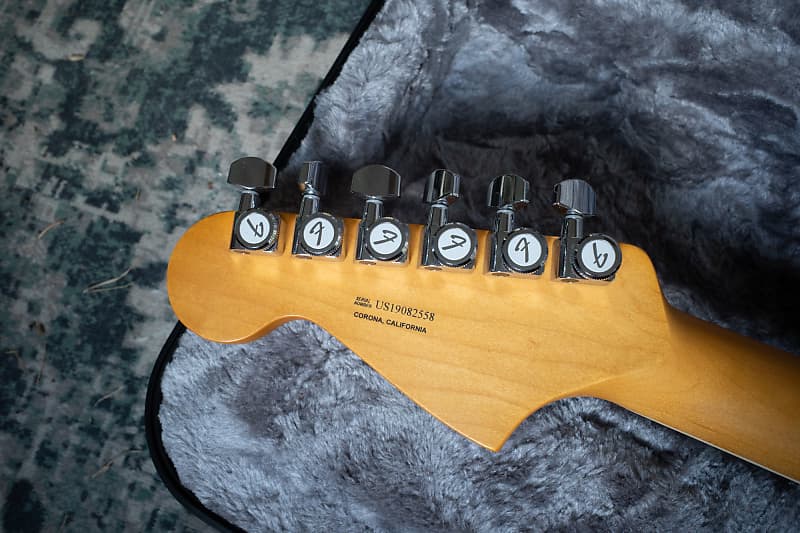 Fender American Ultra Jazzmaster with Rosewood Fretboard 2019 - Present - Ultraburst