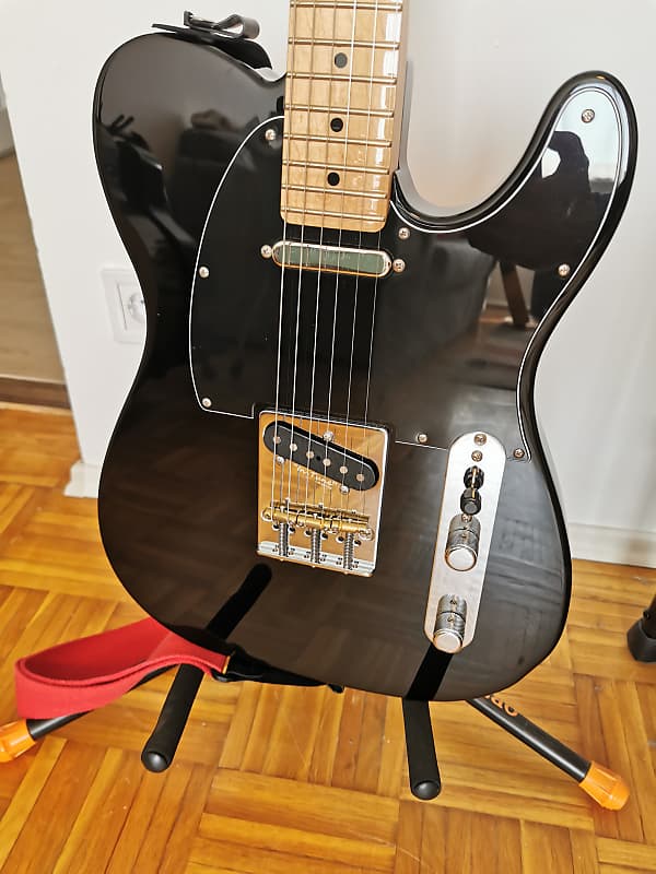 Upgraded Fender Player Telecaster with Maple Fretboard & Lollar set 2022 Black