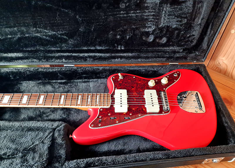 Fender 60th Anniversary Jazzmaster PF Fiesta Red, Bj. 2018